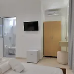 Melisa 招待所 3*